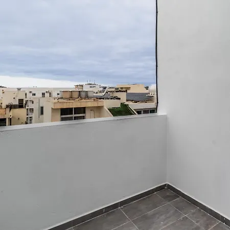 Not Good - New Penthouse - St Paul's Bay Apartman San Pawl il-Baħar